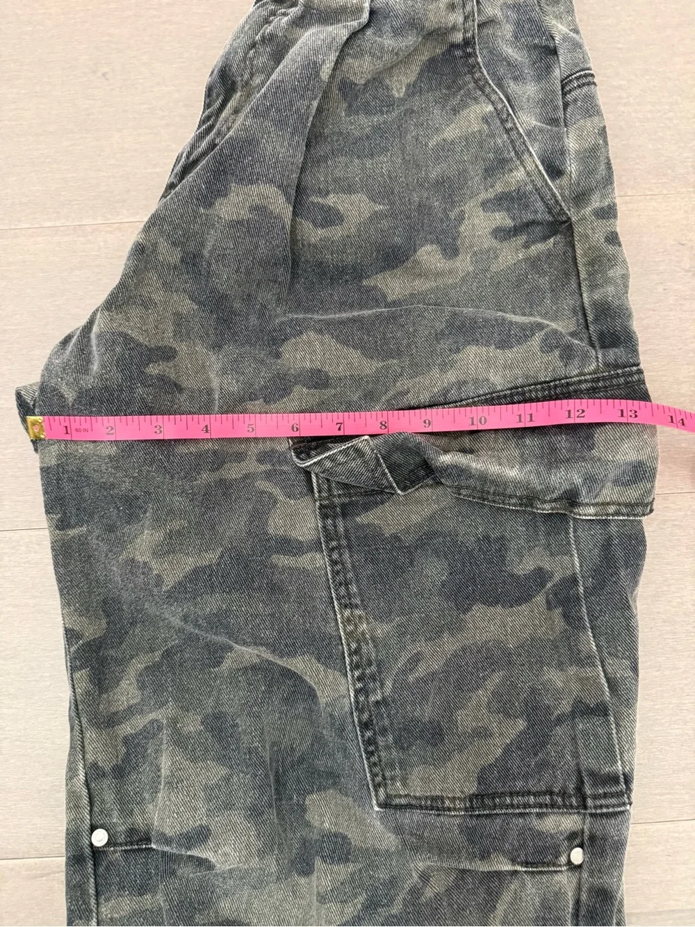 Men's Camo Cargo Pants - Olive Green